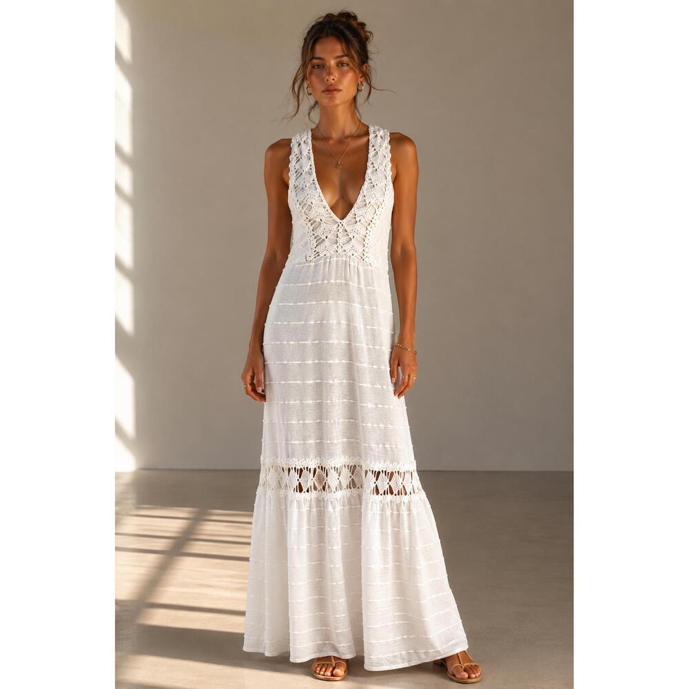 NEW MARIA PAVAN knit detailed maxi dress in white